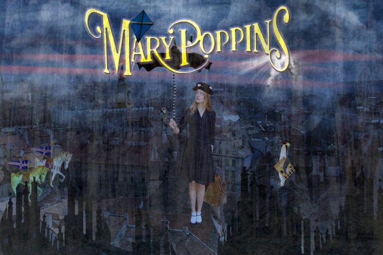 Mary Poppins: Απαγωγές από Εξωγήινους Mary Poppins: Απαγωγές από Εξωγήινους