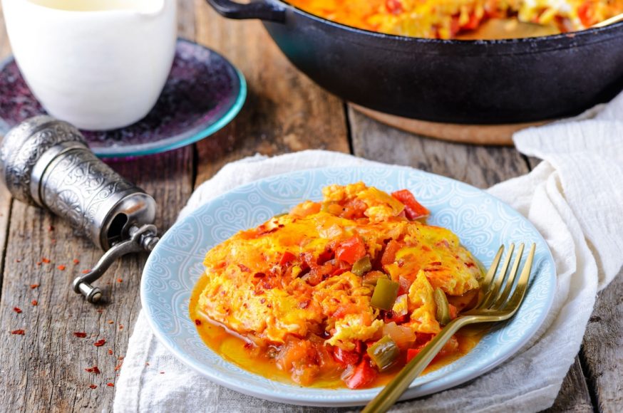 Στραπατσάδα, Καγιανάς, Σφουγγάτο