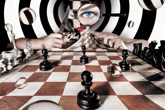 Βιολογία + Ιστορία = Χαμένες Ψευδαισθήσεις