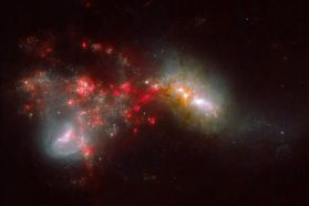 Δυο γαλαξίες συγκρούονται