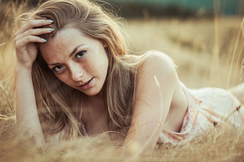 Καρδιά που γελά δεν θυμώνει